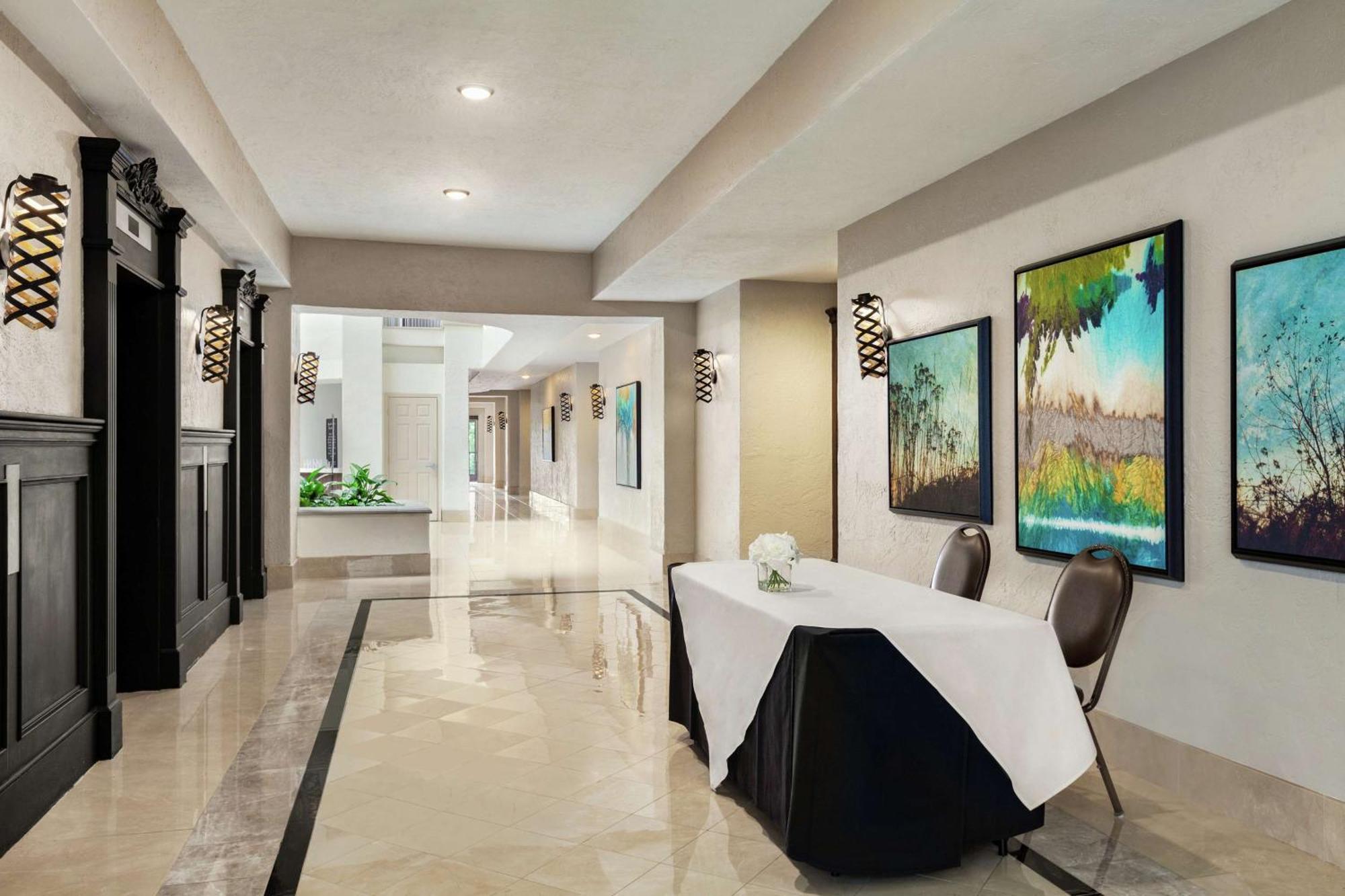 Embassy Suites By Hilton Santa Ana Orange County Airport Exterior foto
